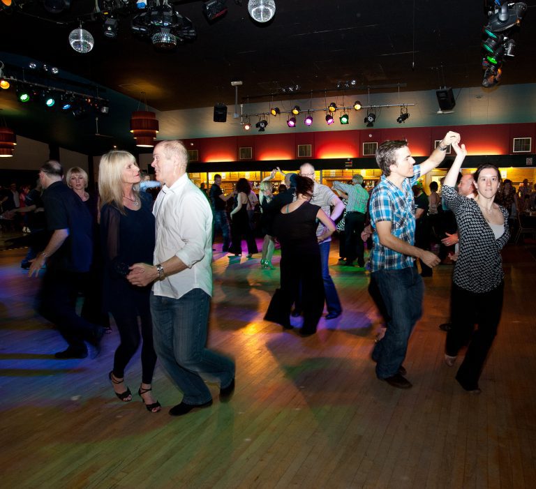 Learn the West Coast Swing 3