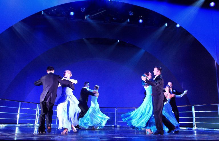 Learn to waltz online 2