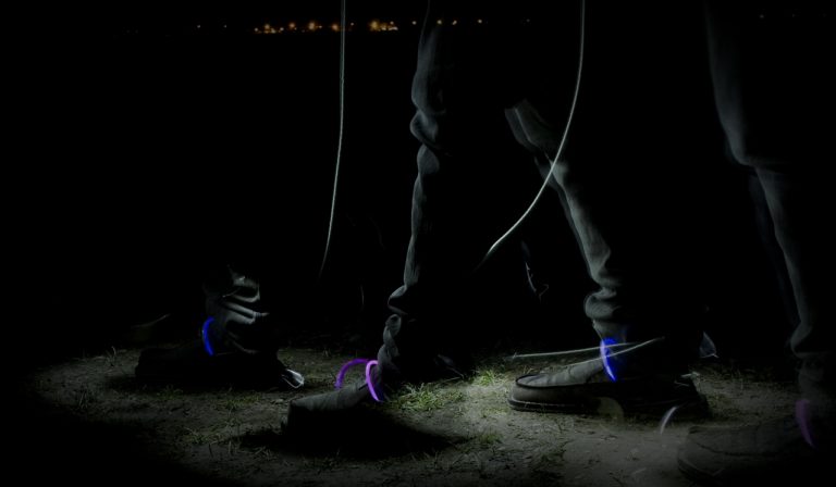 Make a black light painting 2