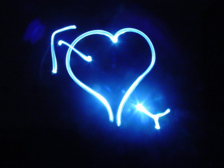 Make a black light painting 3
