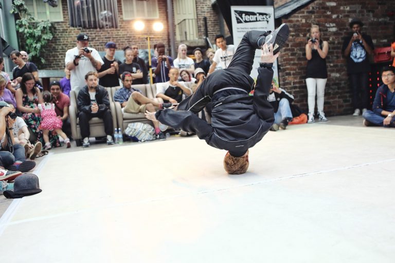 Take a Street dancing class 2