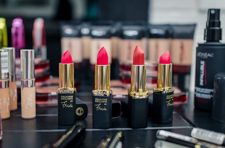 Get your Lipstick done 2