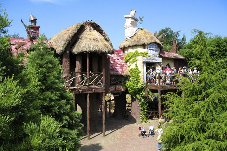 Go to a theme park 2
