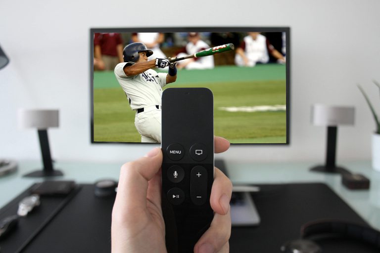 Watch a baseball game on tv 3