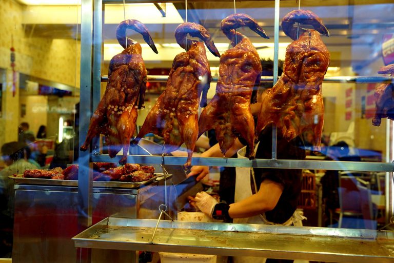 Go to a Chinese restaurant 3