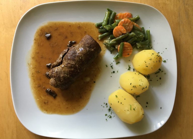 Go to a Irish restaurant 2