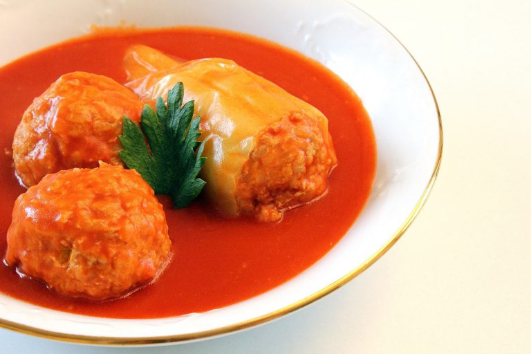 Make a Hungarian dish 2