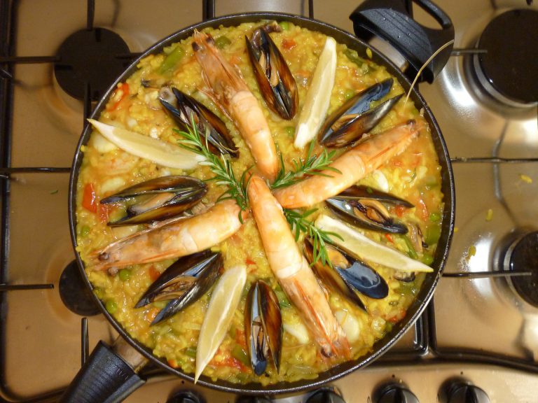Make a Spanish dish 2