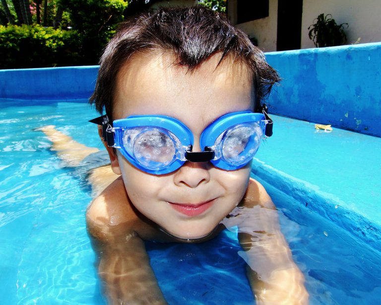Go to an outdoor pool 3