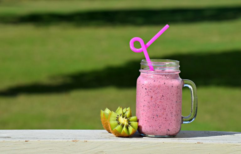 Make a healthy Smoothie 3
