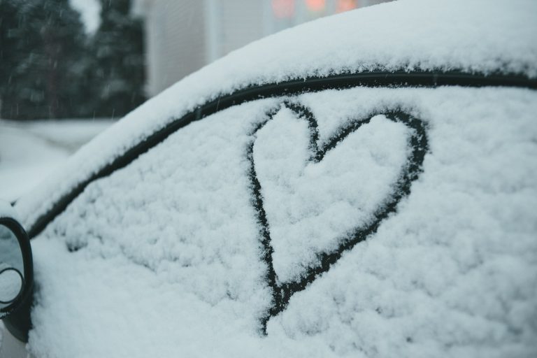 Snow Art Drawing Heart