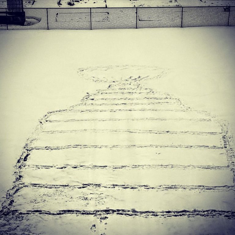 Stanley Cup Snow Art / Drawing