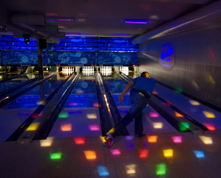Glow Night Cosmic Bowling