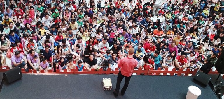 Speaking To A Crowd With Confidence