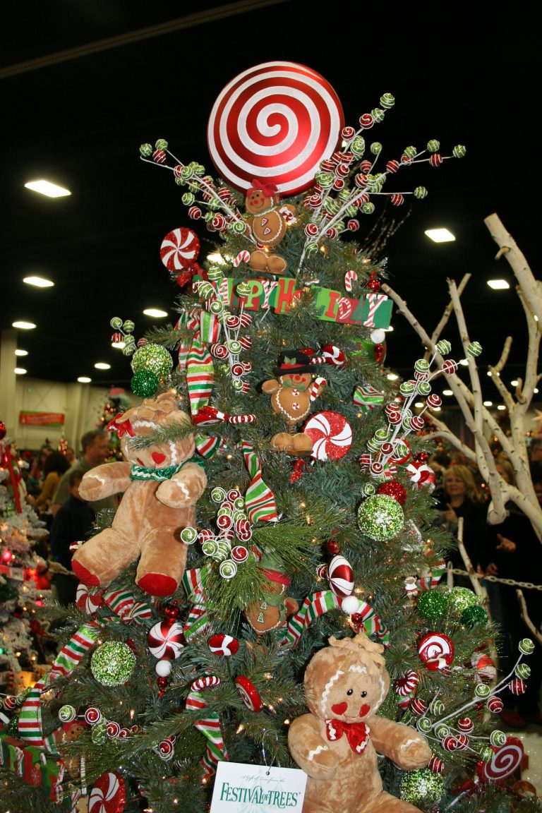 Gingerbread Christmas Tree