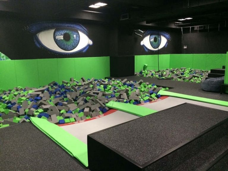 Foam pits and graffiti in the Ryze park
