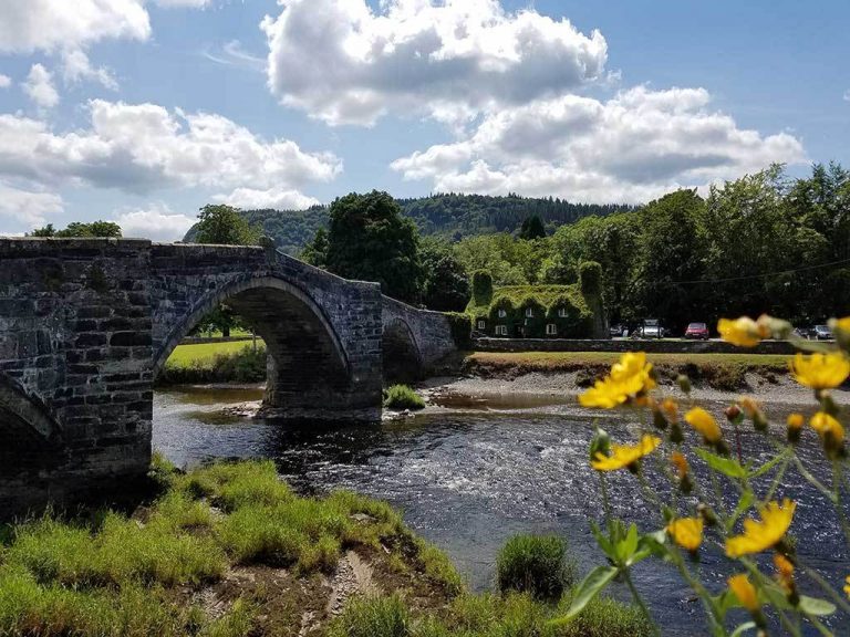 u Hwnt i’r Bont Tea Room (tuhwntirbont.co.uk) in Llanrwst, Wales is a hidden gem!
