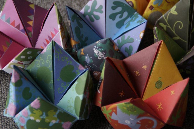 Paper Fortune Teller – Origami